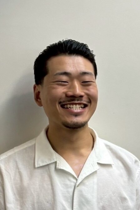 爰河　泰介